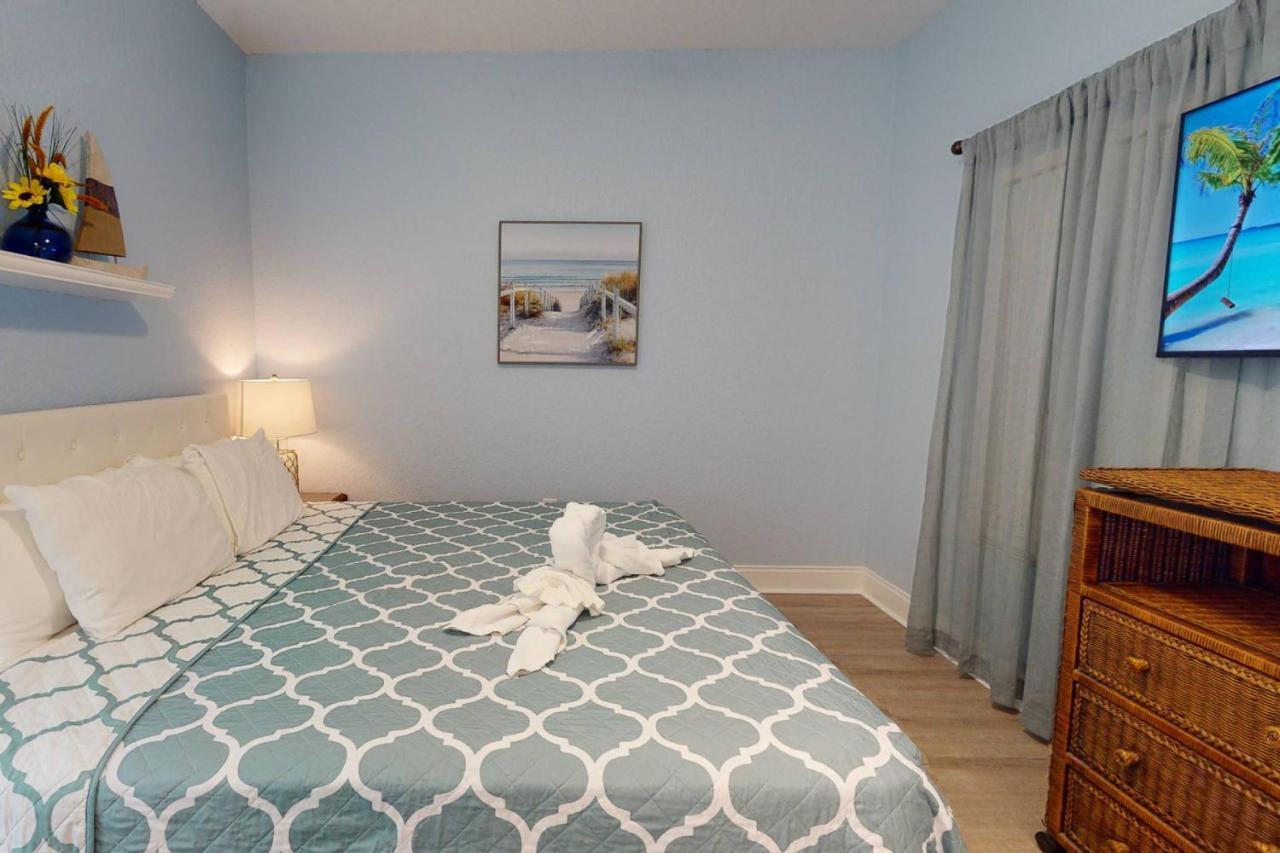 204 - Palms Of Treasure Island Holiday home