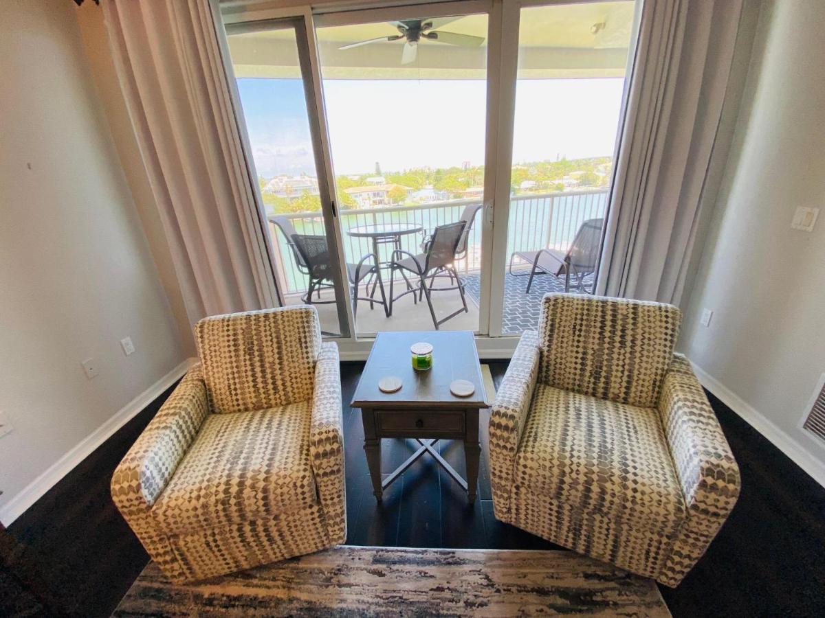St Pete Penthouse & Intercoastal Views Holiday home