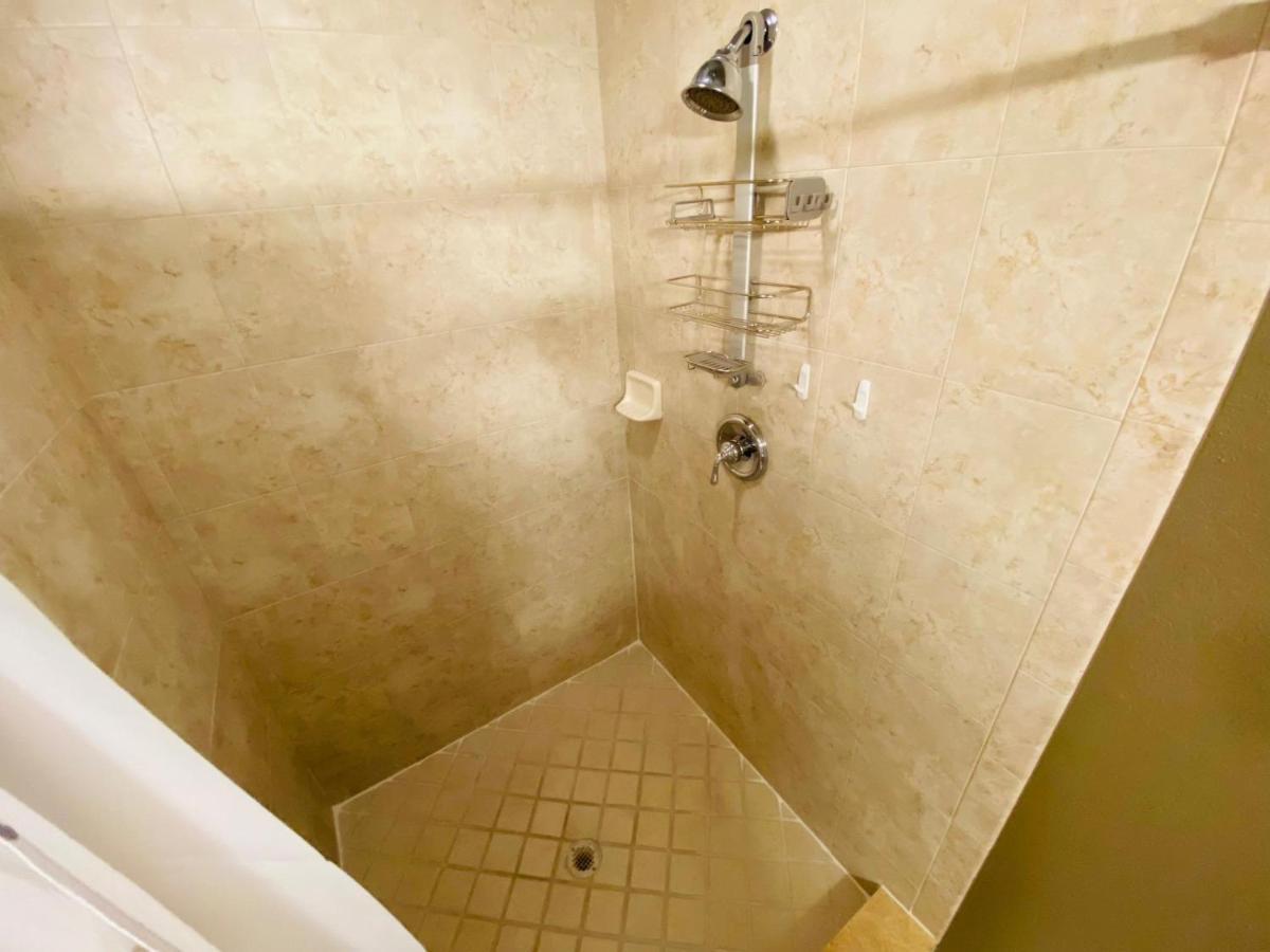St Pete Penthouse & Intercoastal Views * St. Pete Beach