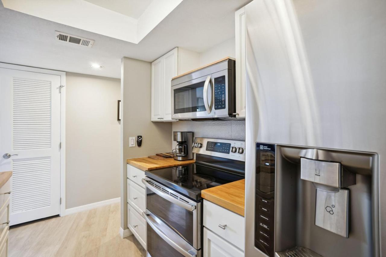 Land's End 1-306 Bay Front- Premier Holiday home *
