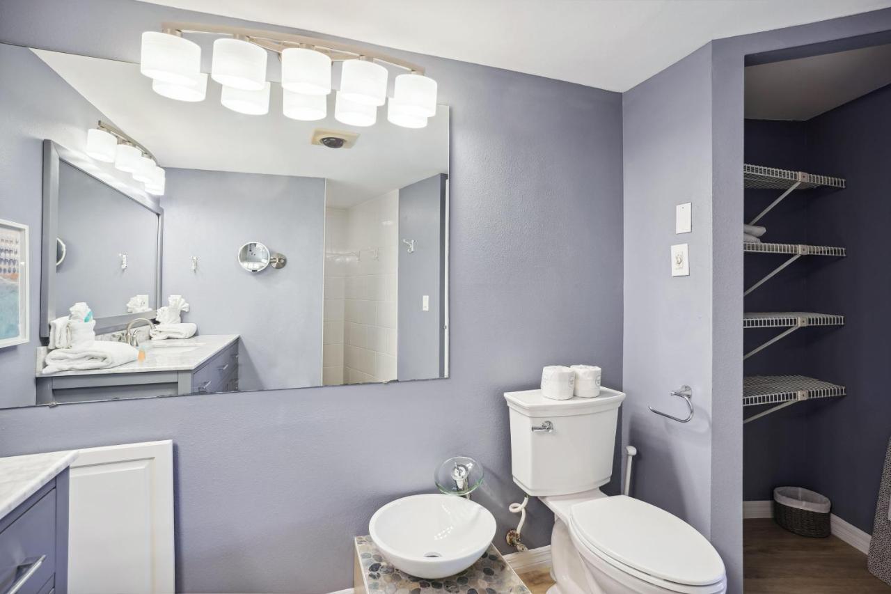 Land's End 1-306 Bay Front- Premier St. Pete Beach
