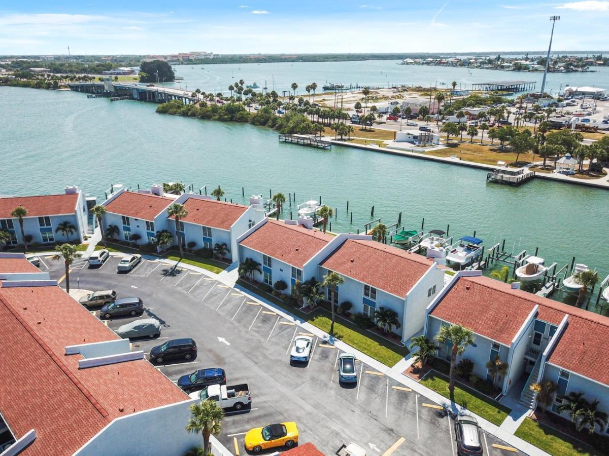 261 G Madeira Yacht Club