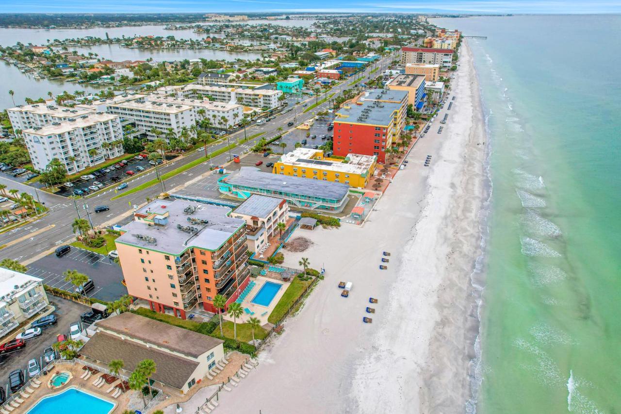 Sea Rocket 21 * St. Pete Beach