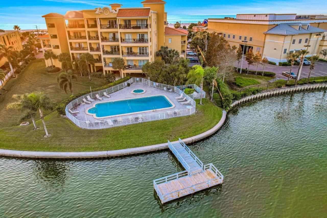 Apartment Palms Of Treasure Island 405
