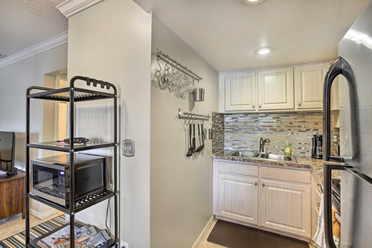 St Pete With Heated Pool - Less Than 1 Mi To Beach! * St. Pete Beach