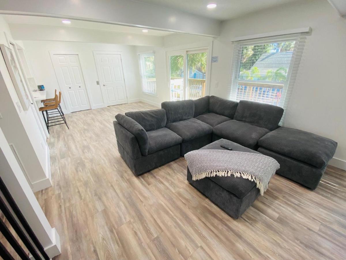 Holiday home Pass-a-grille St Pete 3-2 Wifi Parking