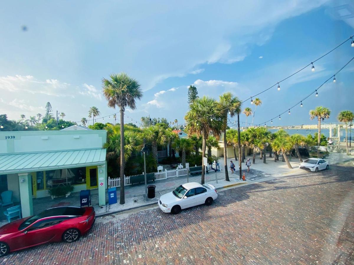 La Tortuga Historic Pass A Grille St Pete 1 Apartment