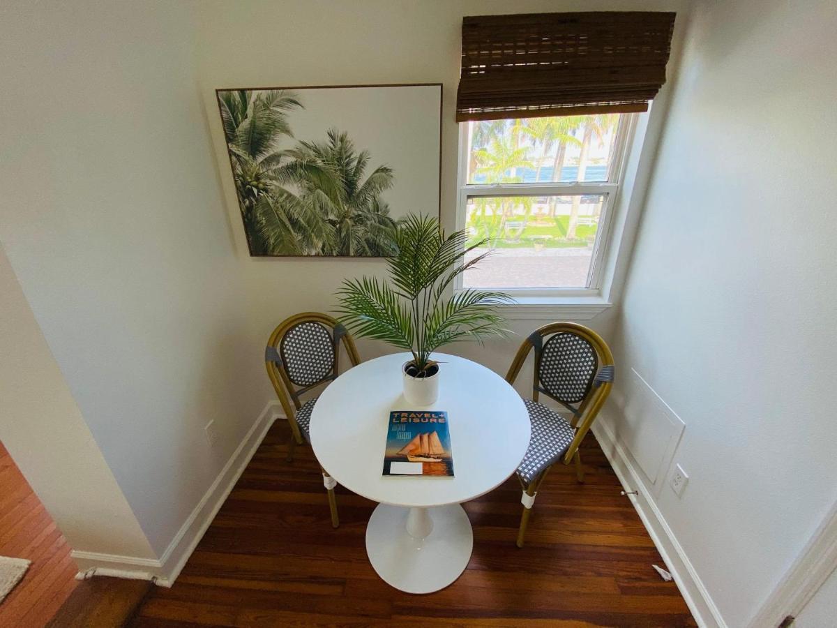 Apartment La Tortuga Historic Pass A Grille St Pete 1
