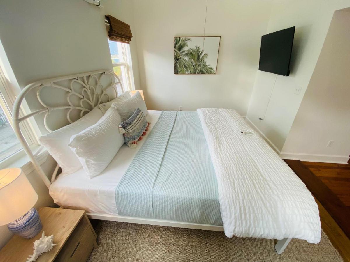 La Tortuga Historic Pass A Grille St Pete 19 Apartment *