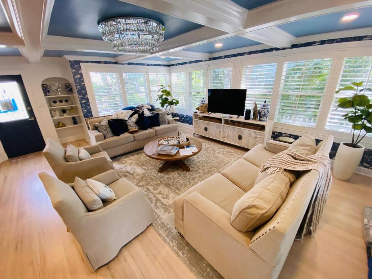 Pass-a-grille Luxury Pool Sleeps 10 Holiday home St. Pete Beach