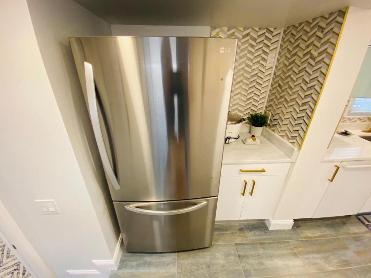 Pass-a-grille Luxury Pool Sleeps 10 Holiday home St. Pete Beach