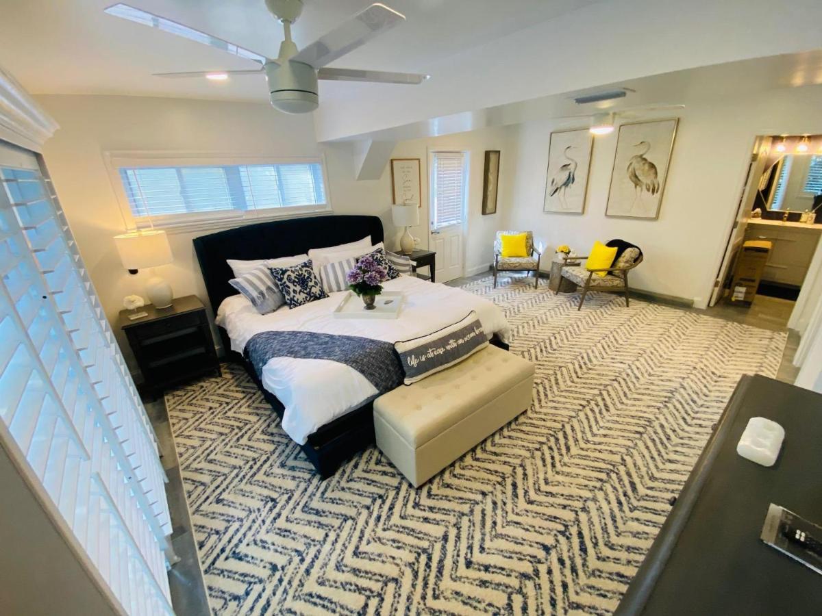 Pass-a-grille Luxury Pool Sleeps 10 * St. Pete Beach