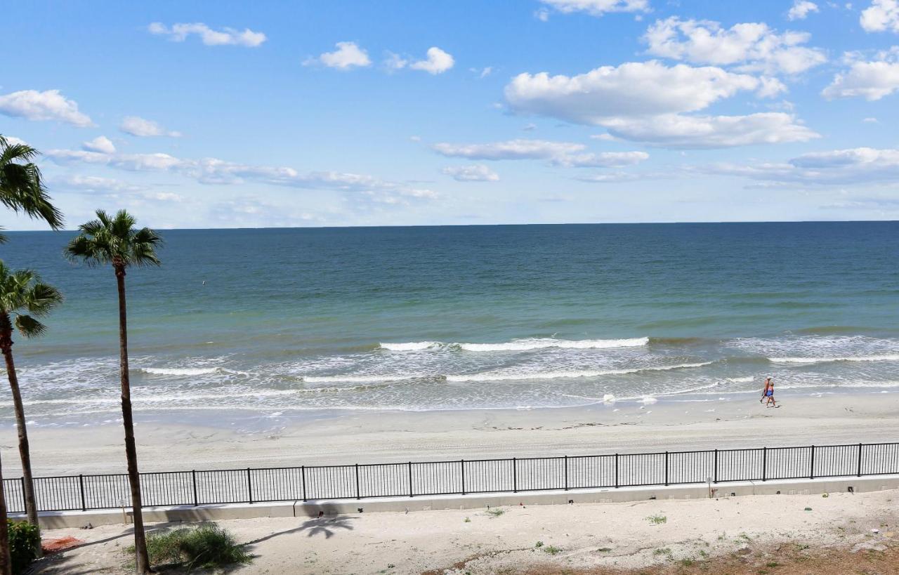 Holiday home Tides 2-423 St. Pete Beach