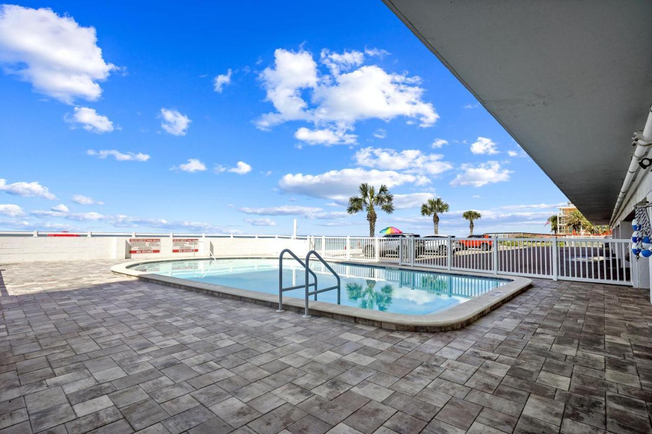 Sunset Chateau 207 St. Pete Beach