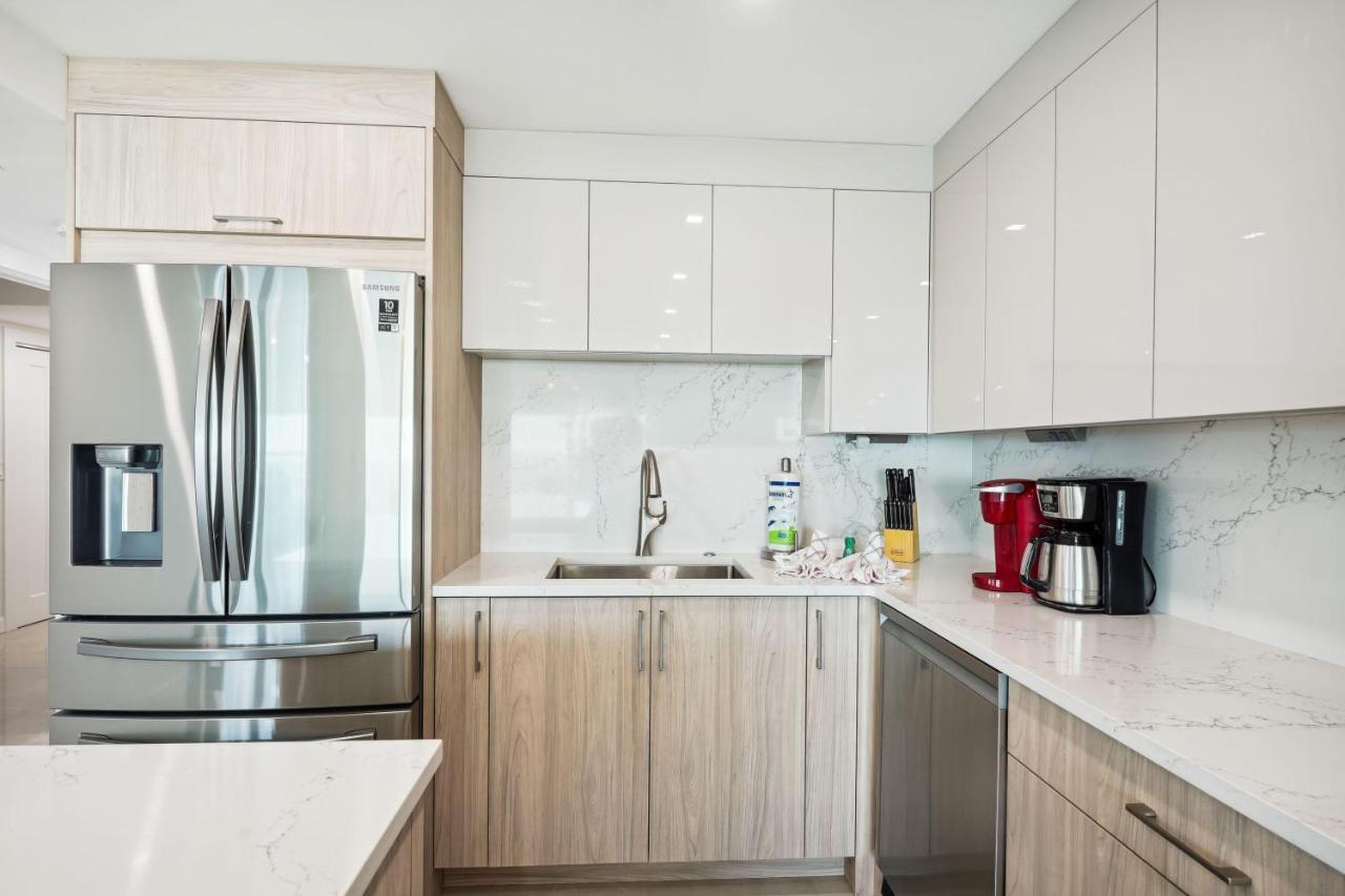 Emerald Isle 403 - Premier Holiday home