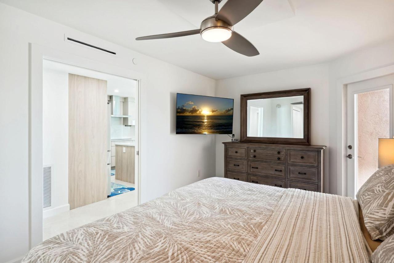 Emerald Isle 403 - Premier Holiday home *