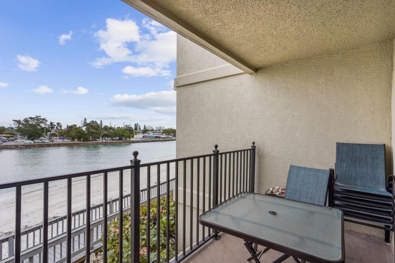 Holiday home Land's End 4-204 Bay Front - Premier St. Pete Beach