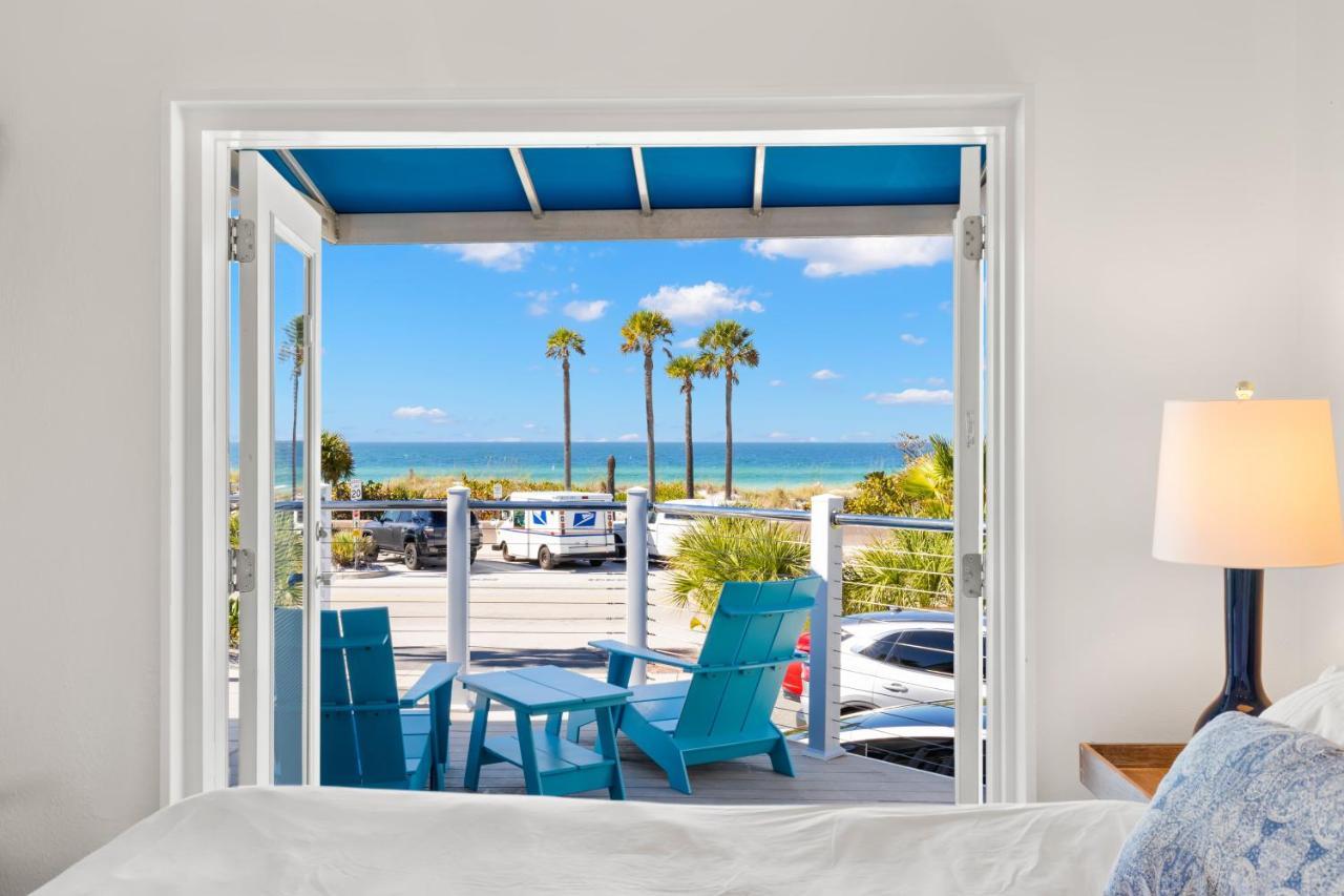 On The Beach Hotel 2*