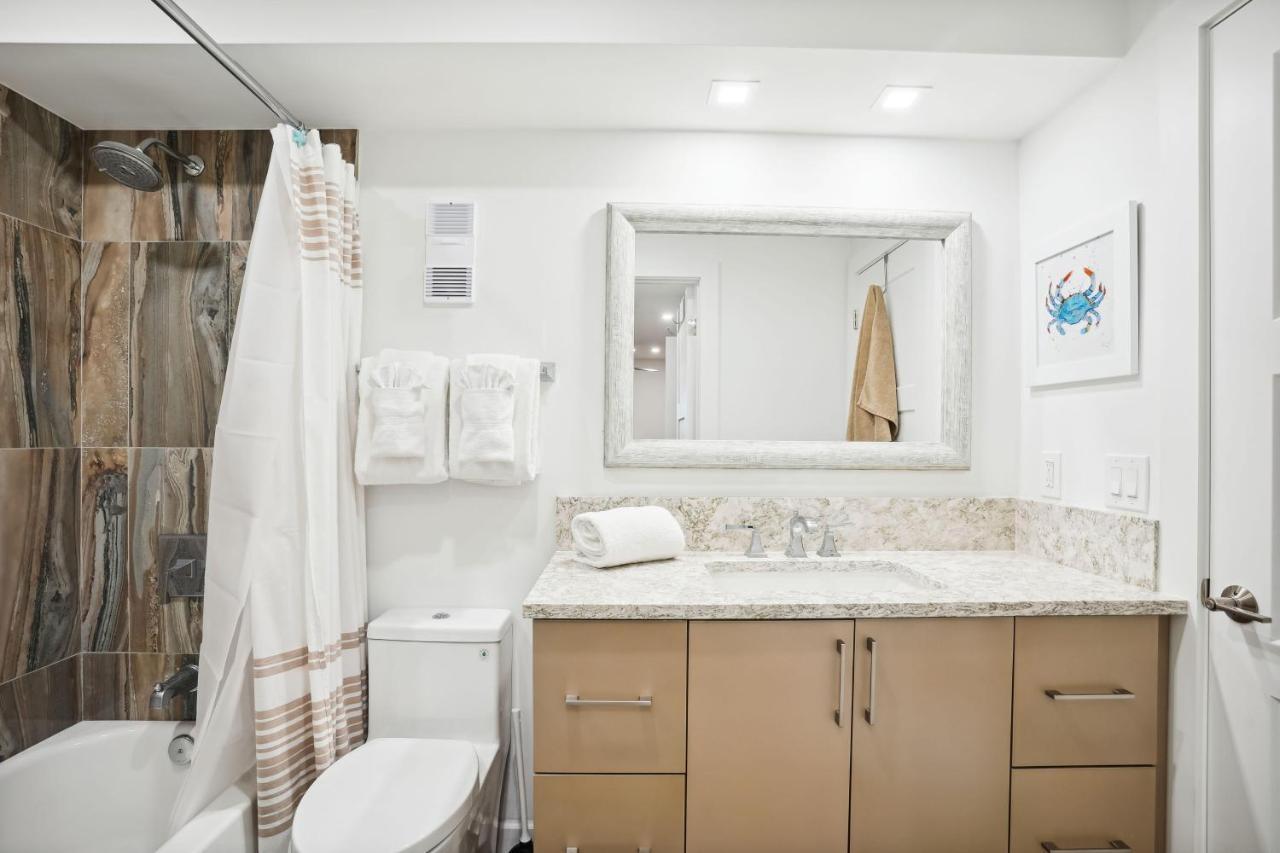 Emerald Isle 403 - Premier Holiday home *