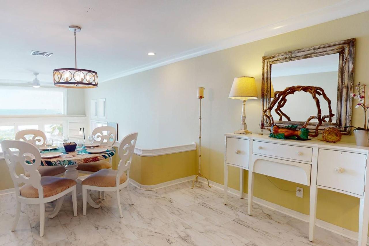 Admirals Townhouse