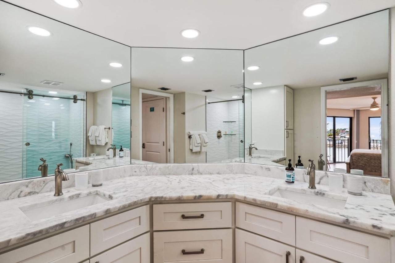 Holiday home Land's End 4-204 Bay Front - Premier St. Pete Beach