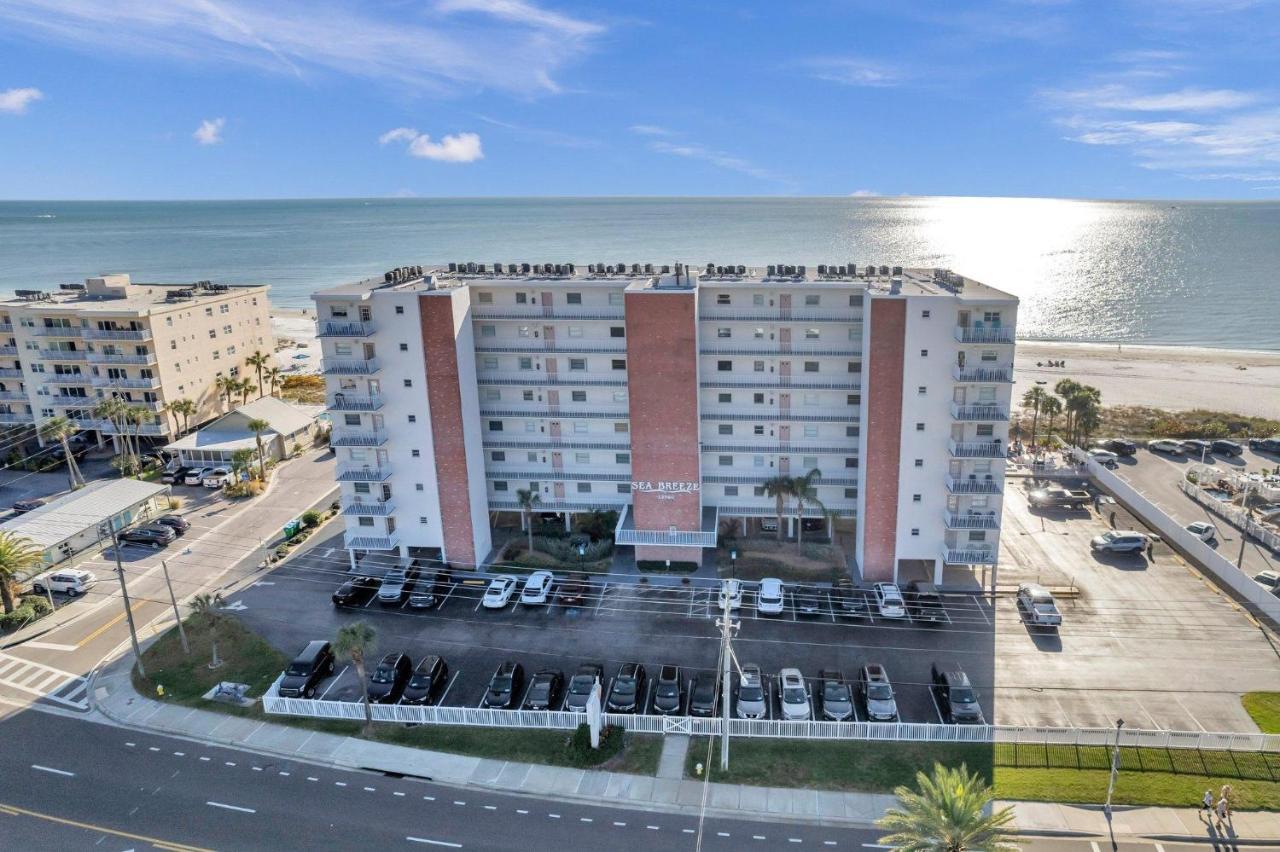 Apartment Breathtaking 2-bed 2-bath W- Full Gulf Views Sb306 *