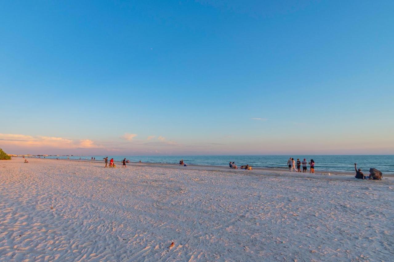 Oceanside Beach St. Pete Beach