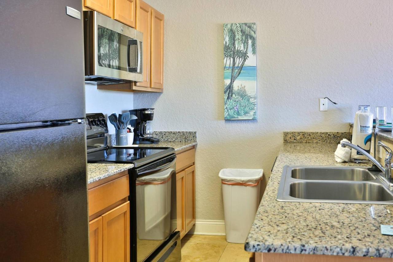 Holiday home 202 - Palms Of Treasure Island *