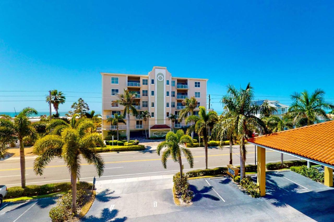 Holiday home 202 - Palms Of Treasure Island *