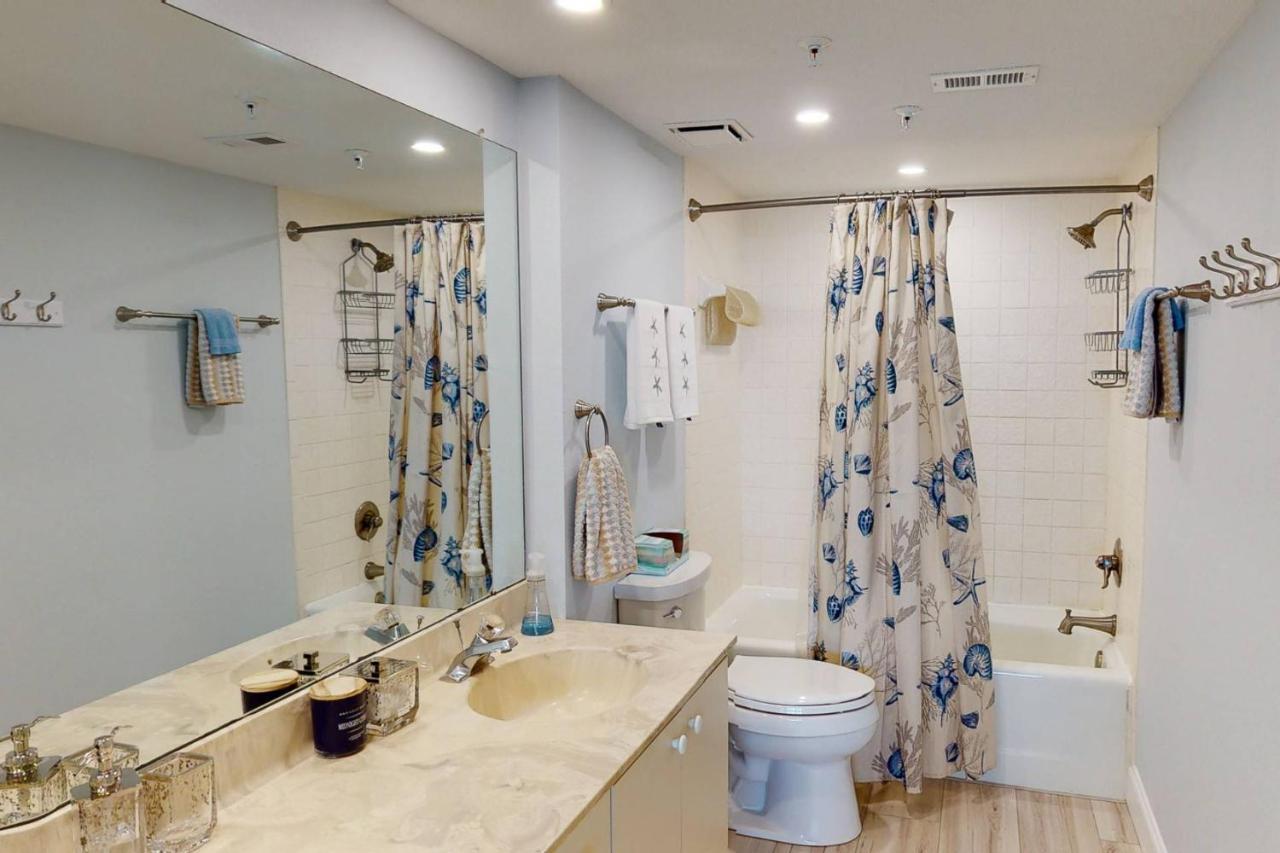 Holiday home 1-1004 - Ocean Sands St. Pete Beach