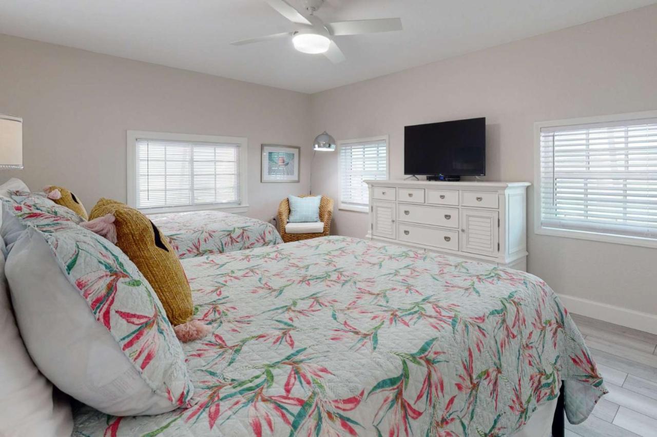 3 - Island Paradise - Paradiso St. Pete Beach