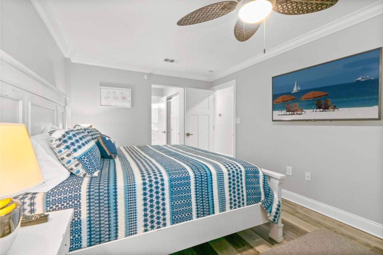 Gorgeous 3 Bedroom In The Perfect Locationseaoats302 *