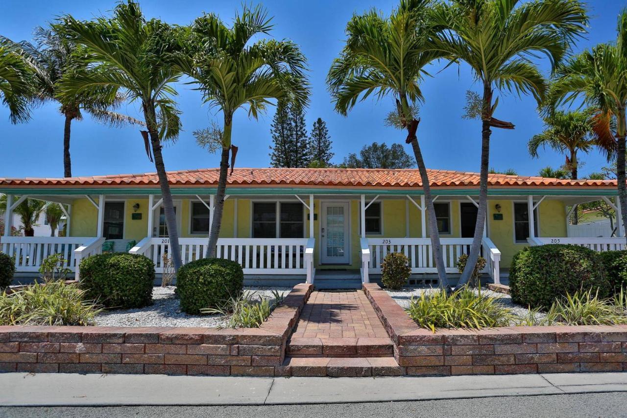 7 - Island Paradise - Sandy Shores Holiday home