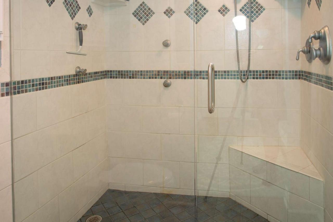 1-1206 - Ocean Sands *