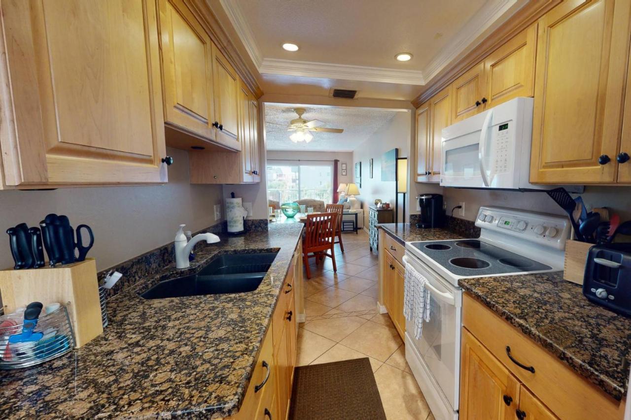 206 - Madeira Norte Holiday home