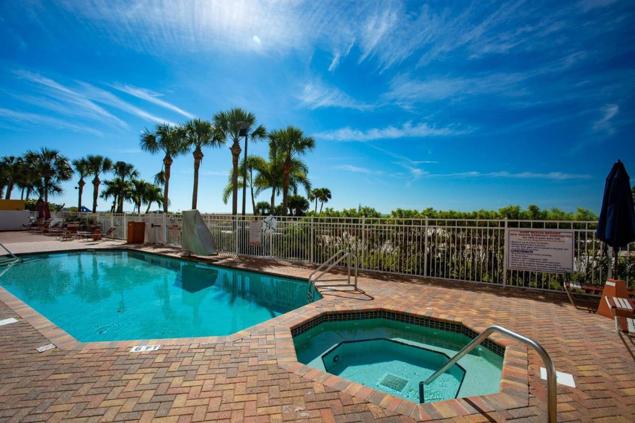 301 - Surf * St. Pete Beach