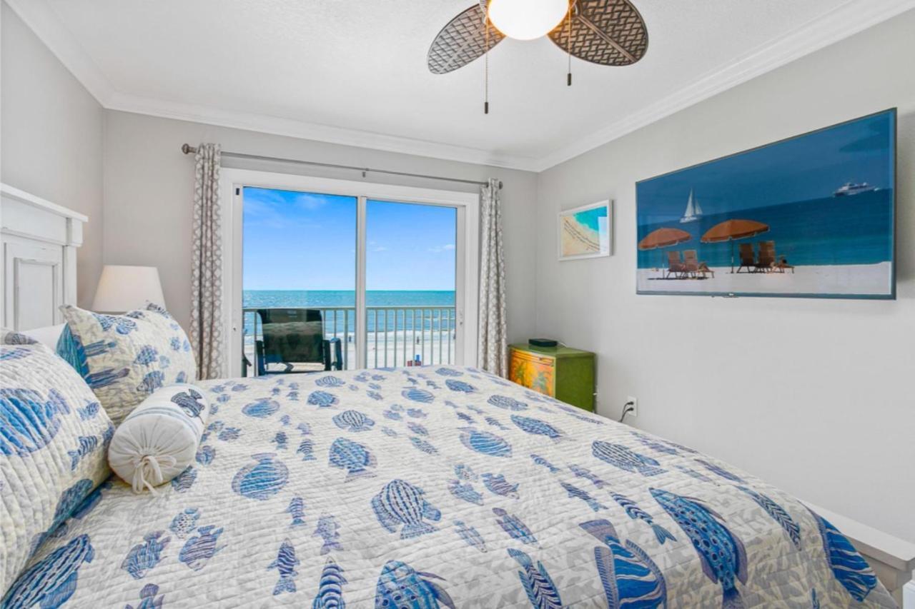 Gorgeous 3 Bedroom In The Perfect Locationseaoats302 Apartment *