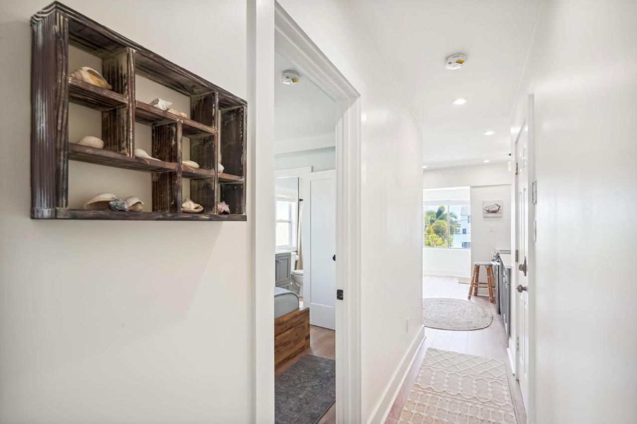 Twin Tiki - Full - 4 Bedroom * St. Pete Beach