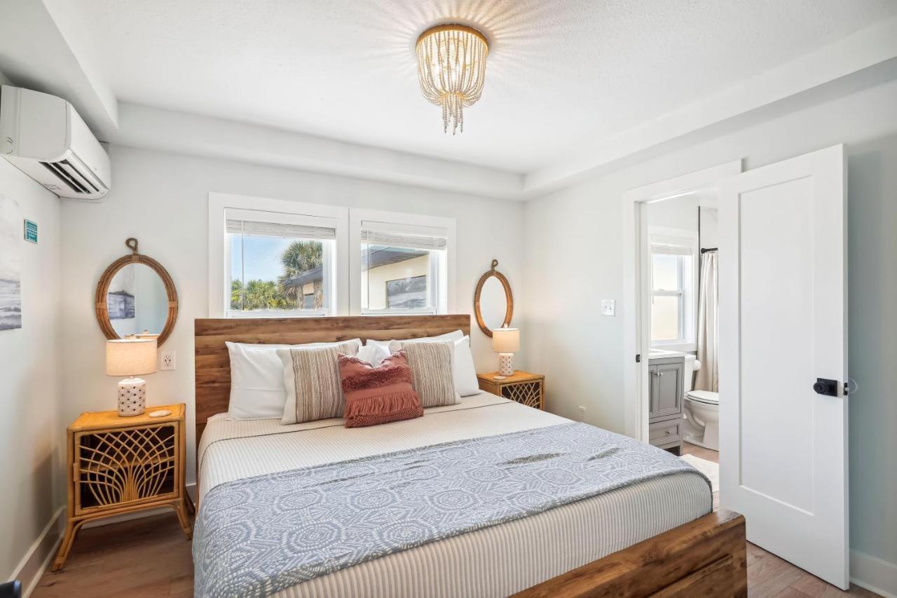 Holiday home Twin Tiki 4 *