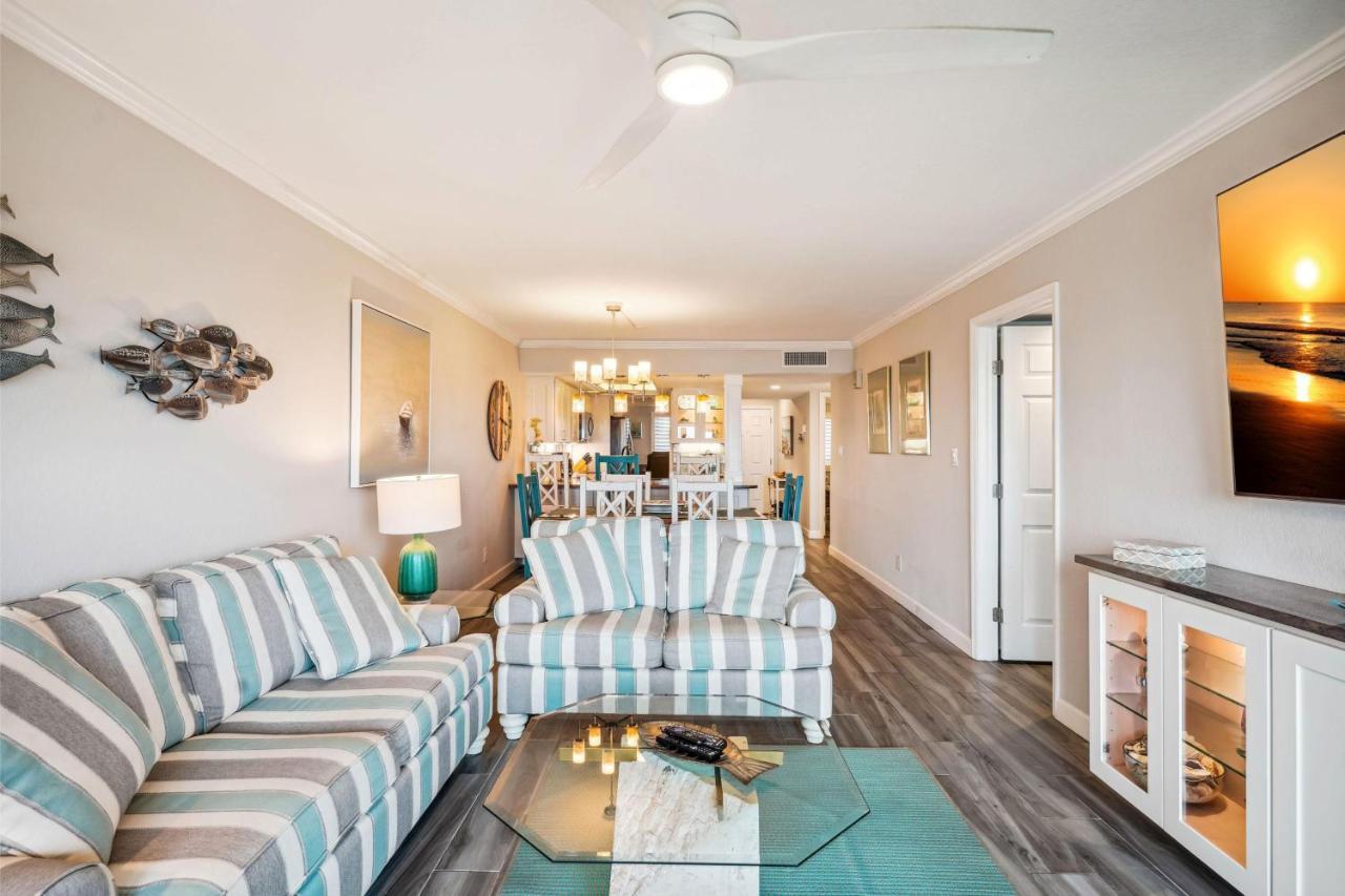 Holiday home Land's End 9-304 Front - Premier St. Pete Beach