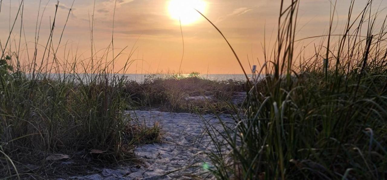 Sunset Point House St. Pete Beach