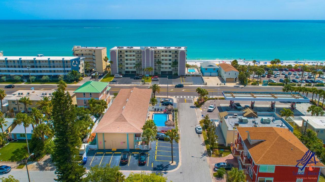 Tropic Breeze 18 * St. Pete Beach