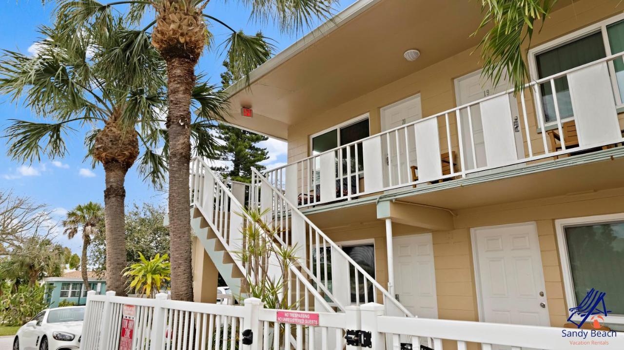 Tropic Breeze 18 Apartment