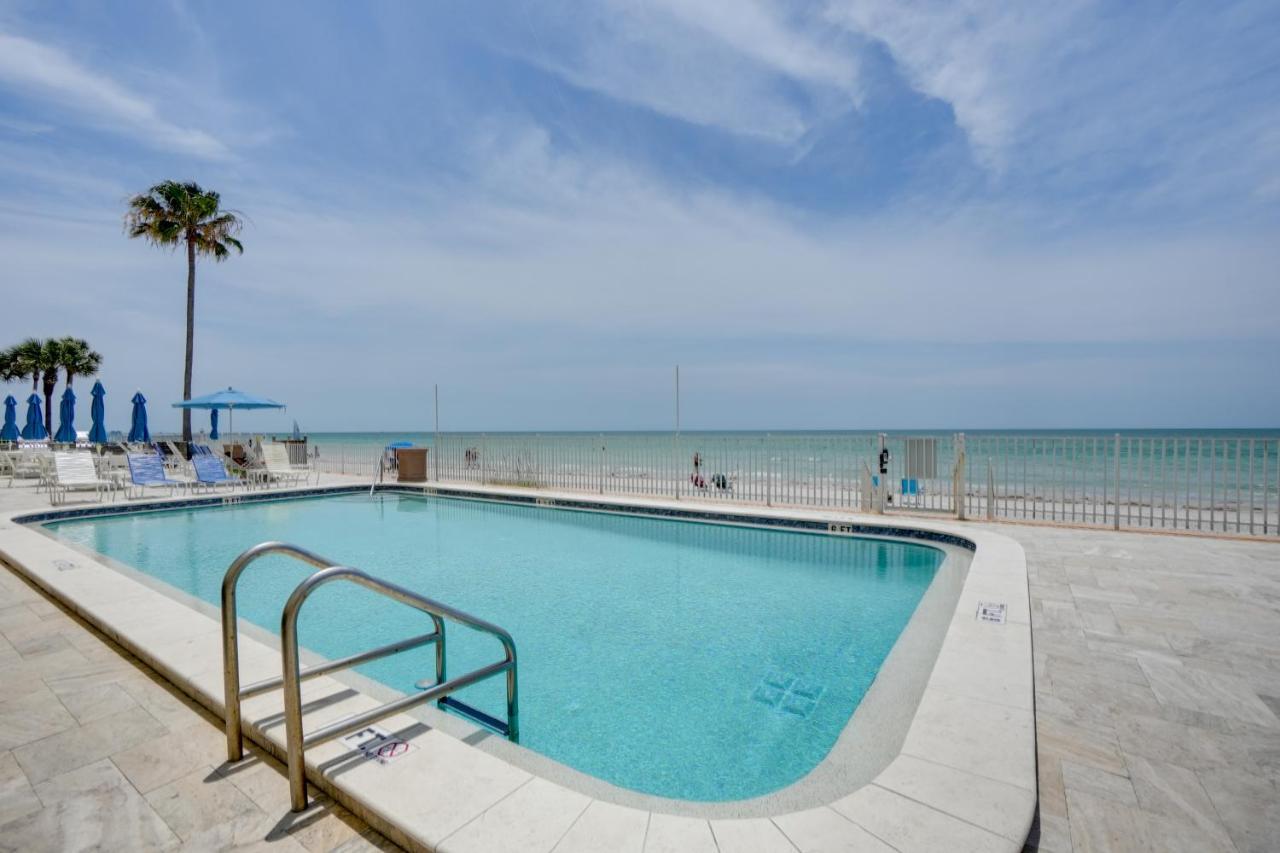 Tranquil Redington With Access Apartment