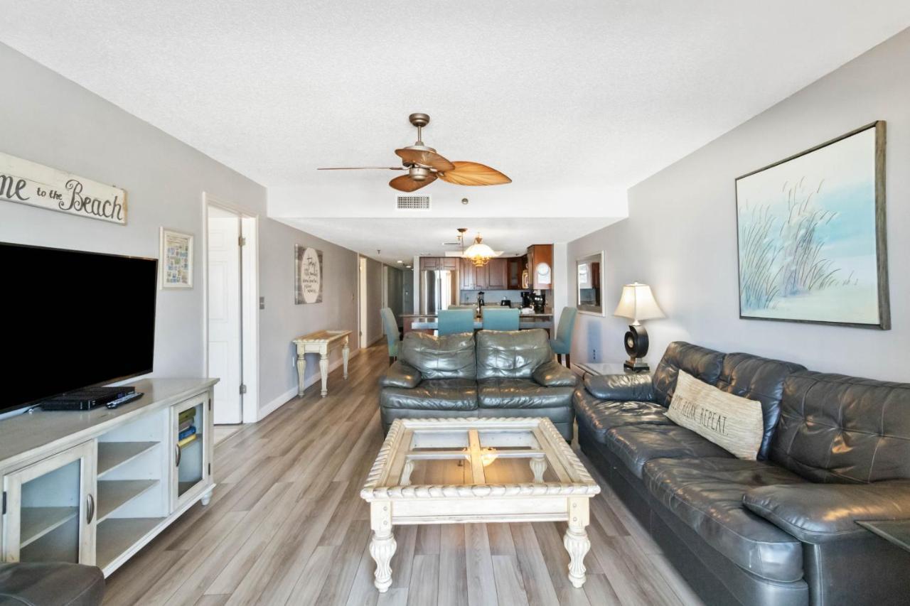 108 Place Holiday home *