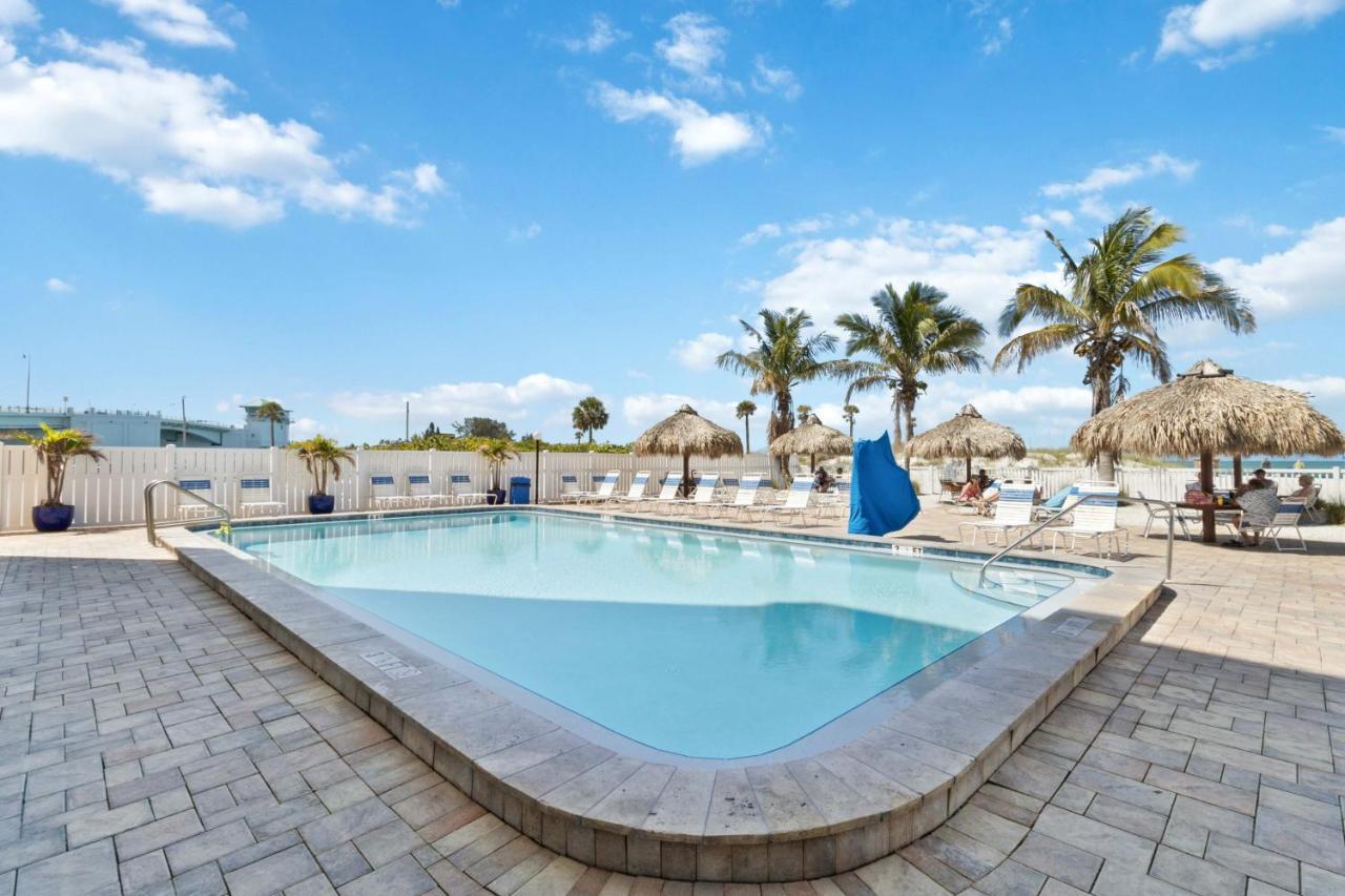 108 Place * St. Pete Beach