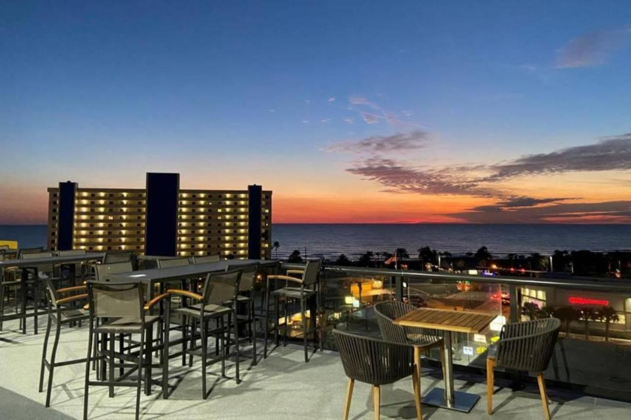 Cambria St Petersburg-madeira Marina Hotel