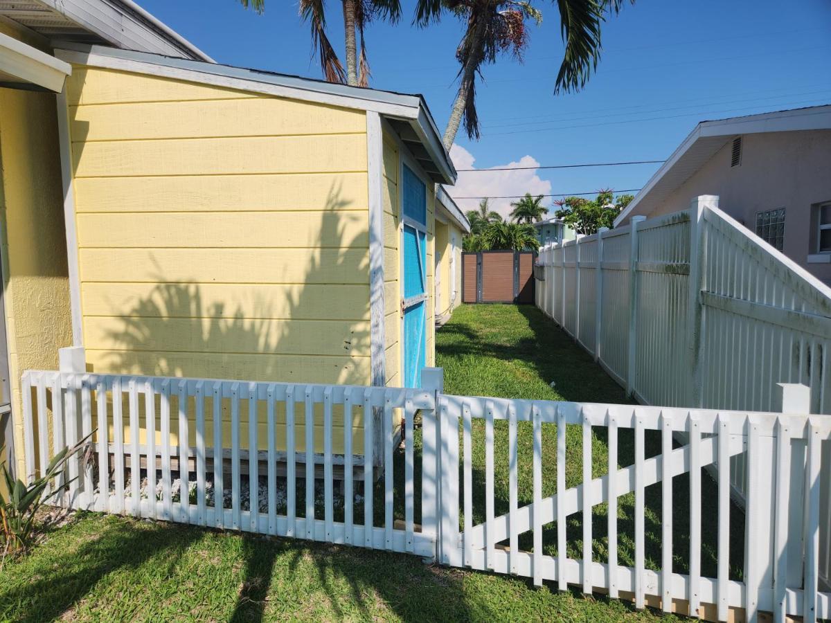Holiday home Waterfront Boat Lift