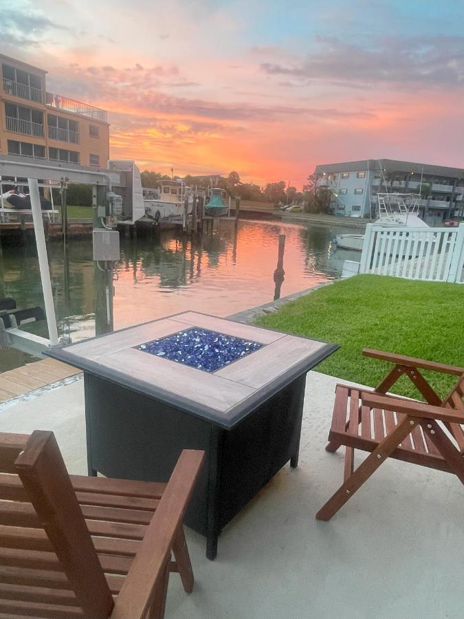 Waterfront Boat Lift St. Pete Beach