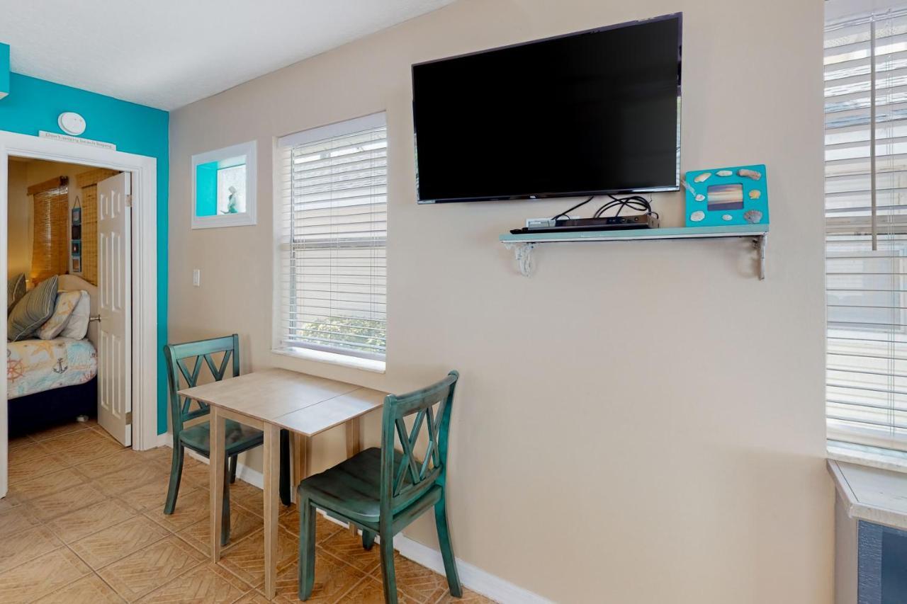 Sea Breezy - Entire Holiday home St. Pete Beach